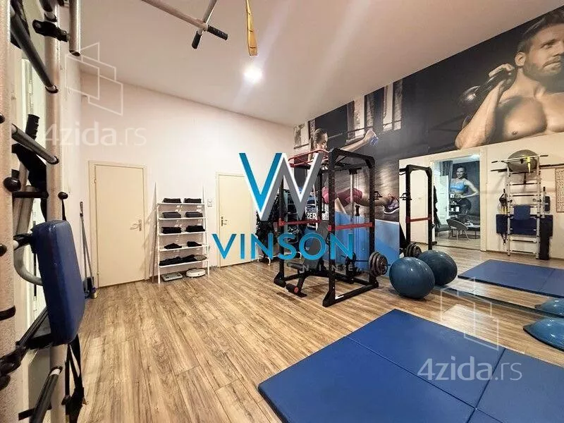 Poslovni prostor | 4zida