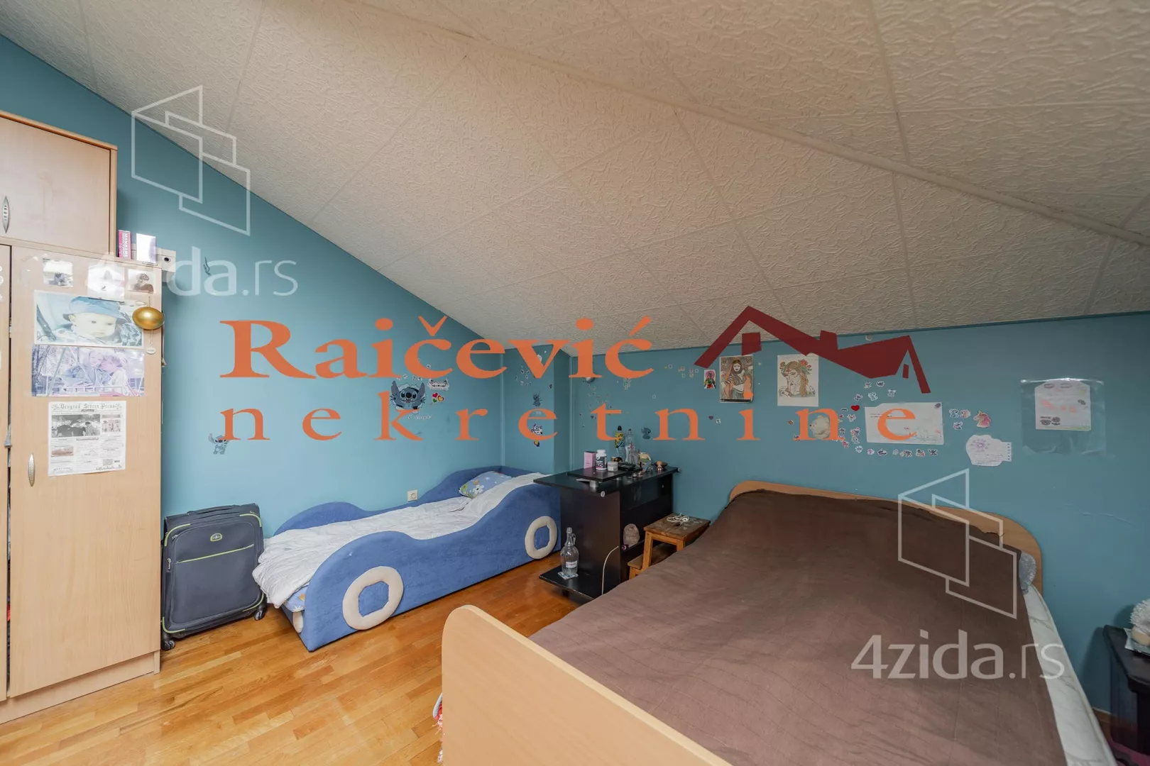 Četvorosoban stan | 4zida