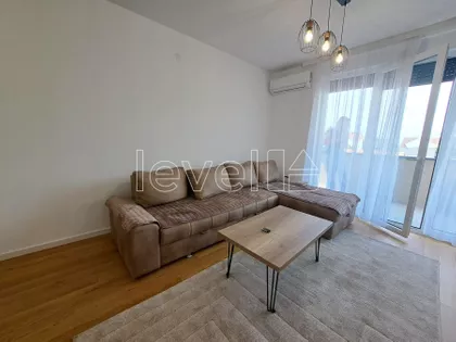 Bulevar Patrijarha Pavla (Somborski Bulevar) | 4zida.rs