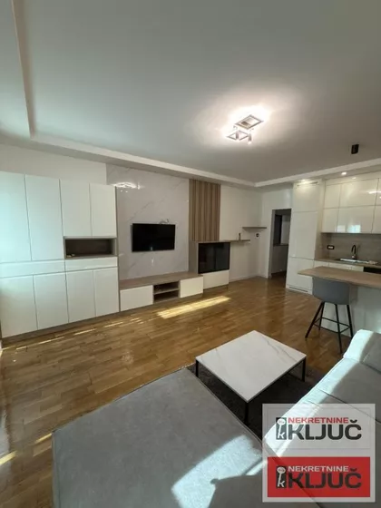 Bulevar Oslobođenja | 4zida.rs