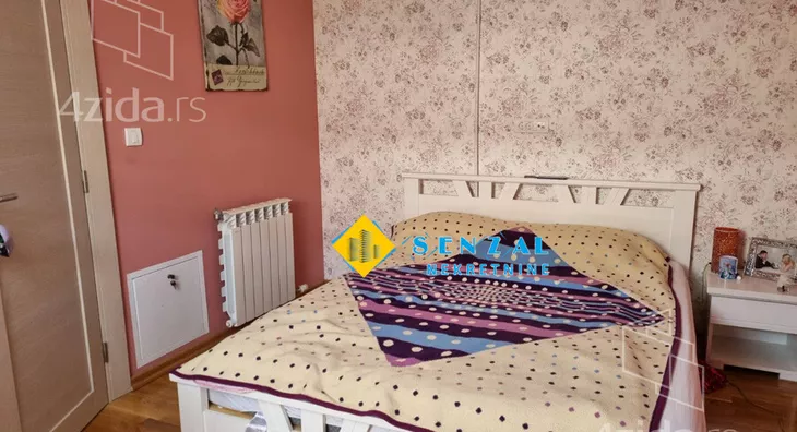 Petosoban stan | 4zida