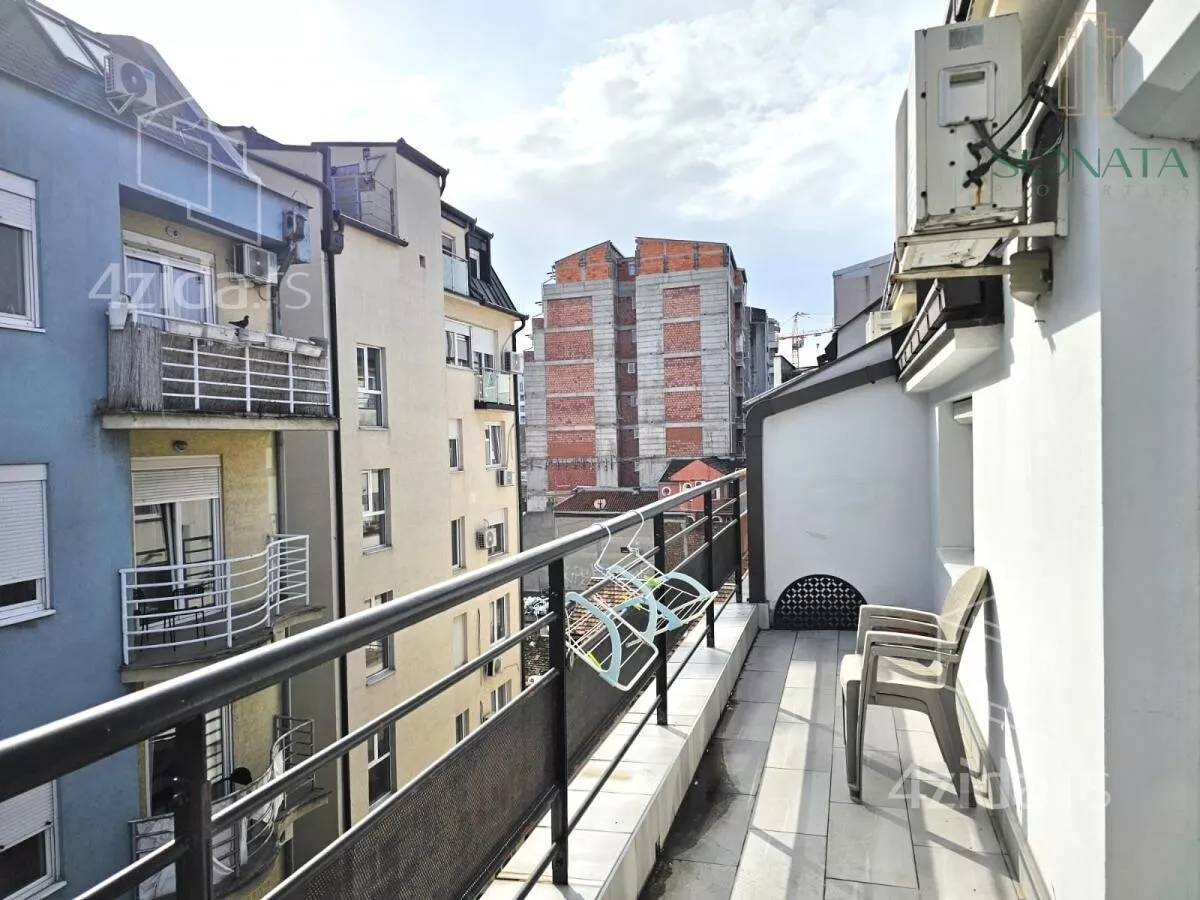 Troiposoban stan | 4zida