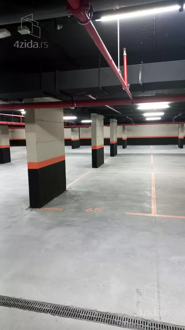 Parking | 4zida