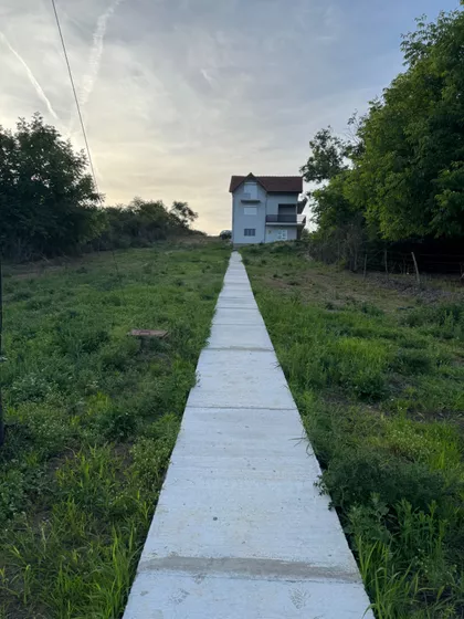 Miloševac | 4zida.rs