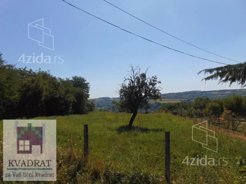 Plac | 4zida