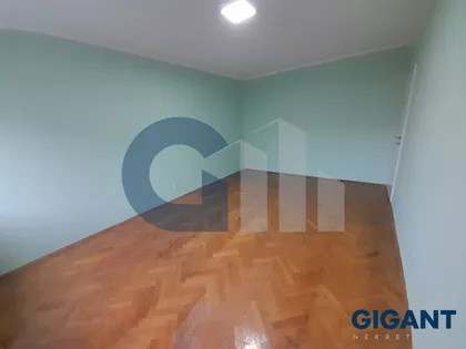 Ustanička | 4zida.rs