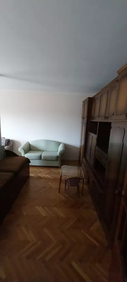 Teslino Naselje | 4zida.rs