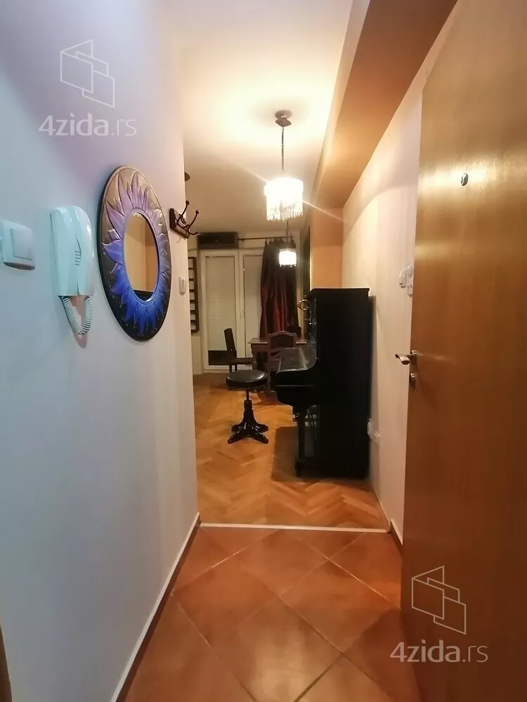 Garsonjera | 4zida