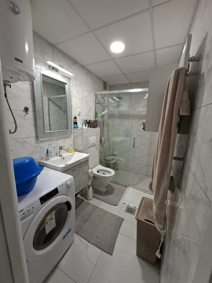 Nemanjina | 4zida.rs