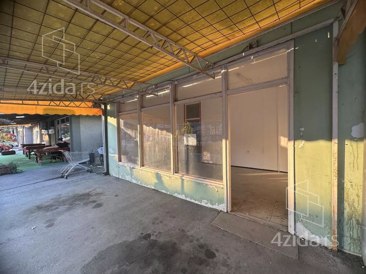 Lokal | 4zida