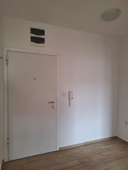 Hadži Ruvimova | 4zida.rs