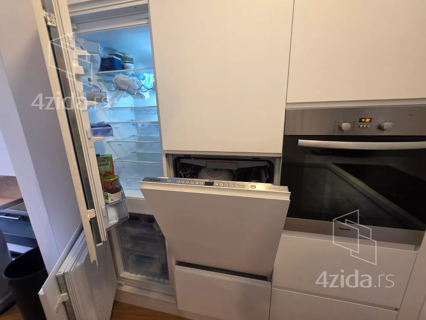 Troiposoban stan | 4zida