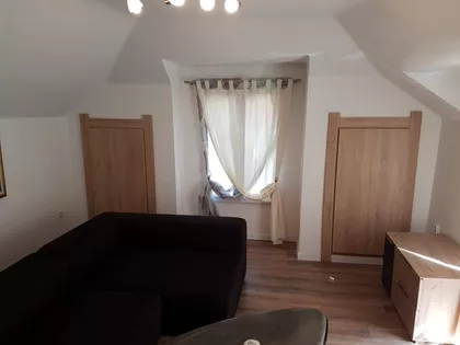 Tršćanska | 4zida.rs