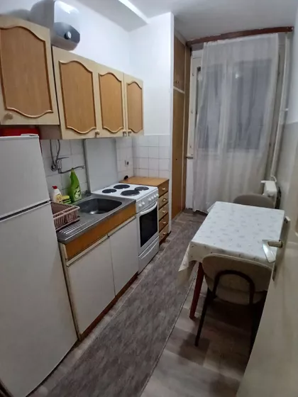 Zanatlijska | 4zida.rs