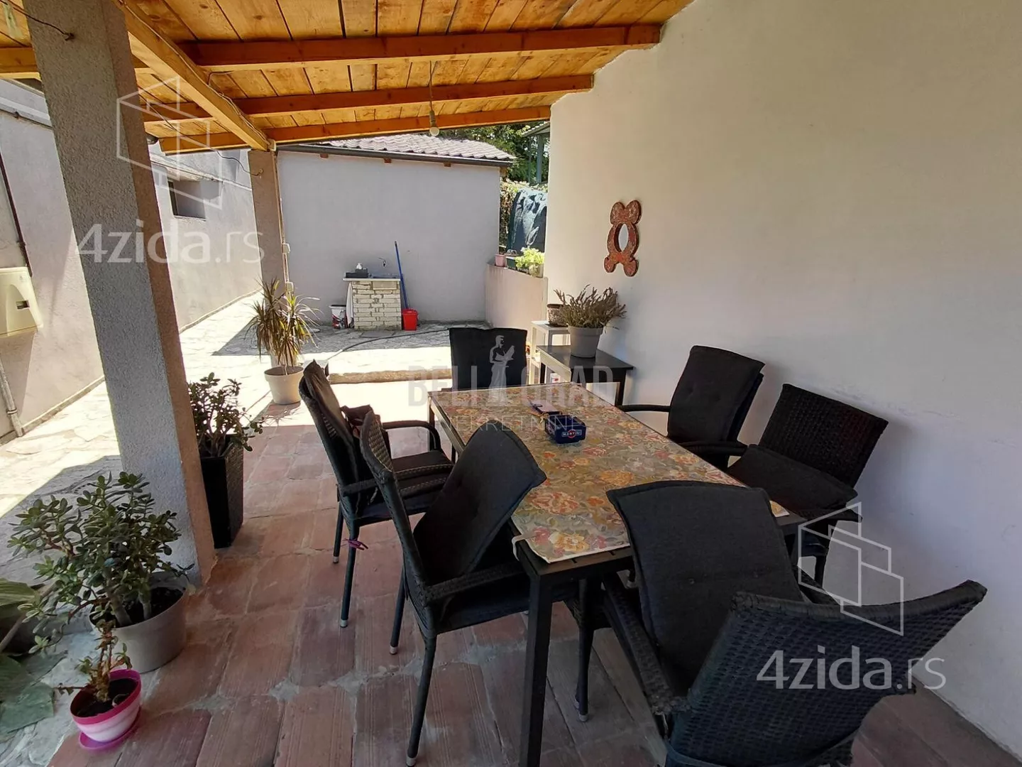 Kuća | 4zida