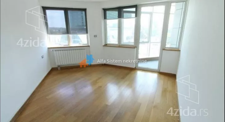 Kancelarija | 4zida