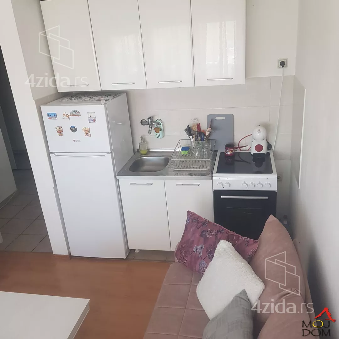 Garsonjera | 4zida
