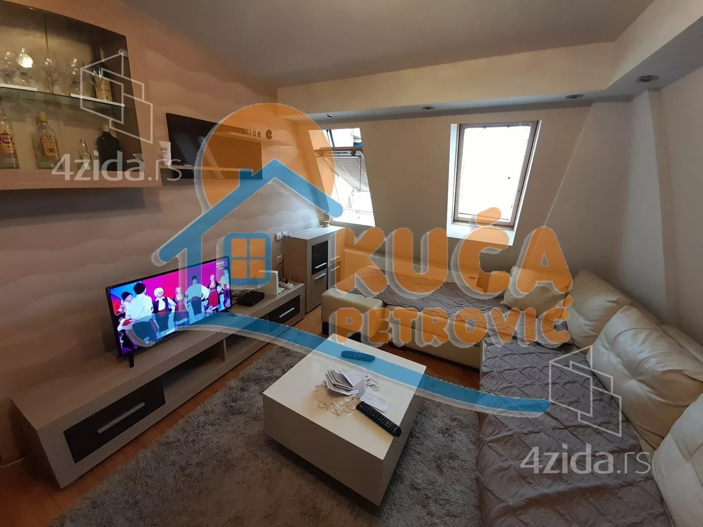 Dvoiposoban stan | 4zida