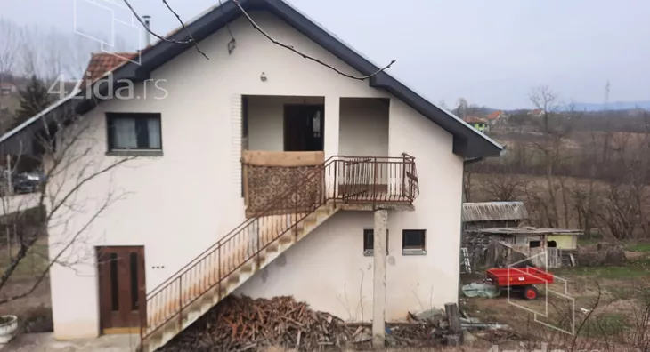 3-etažna kuća | 4zida