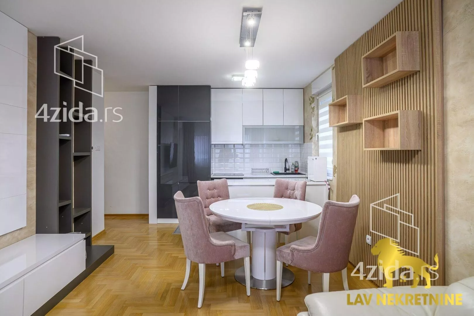 Dvoiposoban stan | 4zida