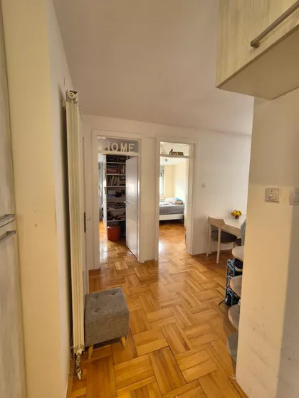 Romanijska 11 | 4zida.rs