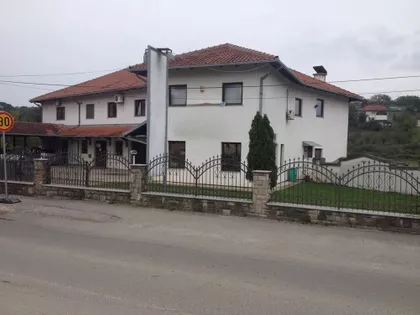 Put 1300 Kaplara 454 | 4zida.rs