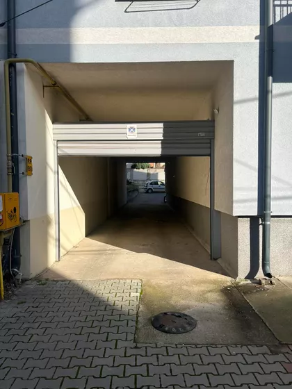 Kamenička | 4zida.rs