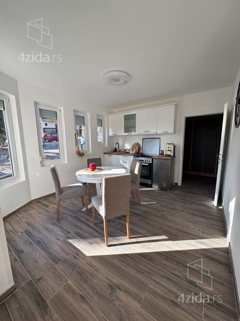 3-etažna kuća | 4zida