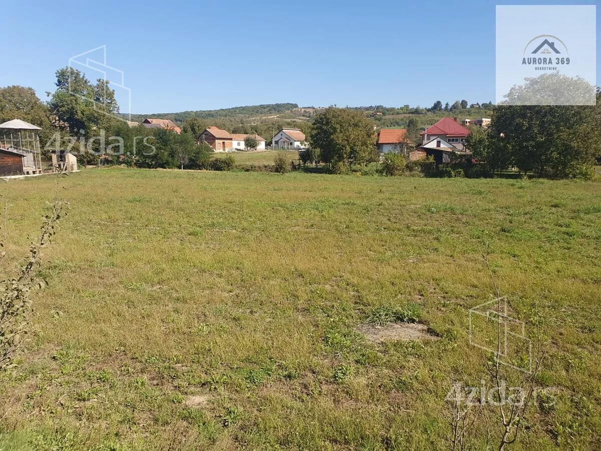 Plac | 4zida