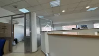 Poslovna zgrada | 4zida