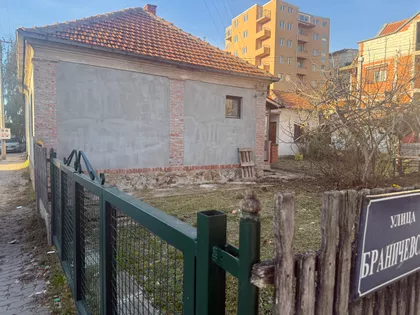 Dr Ilije Kolovića 18 | 4zida.rs