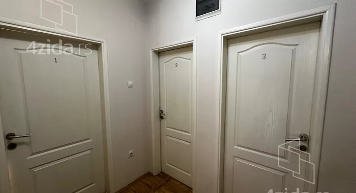 Ugostiteljski objekat | 4zida
