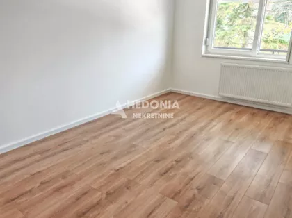 Brusnička | 4zida.rs