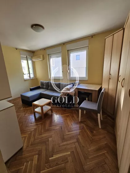 Kolo srpskih sestara | 4zida.rs