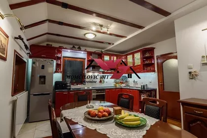 Šantićeva | 4zida.rs