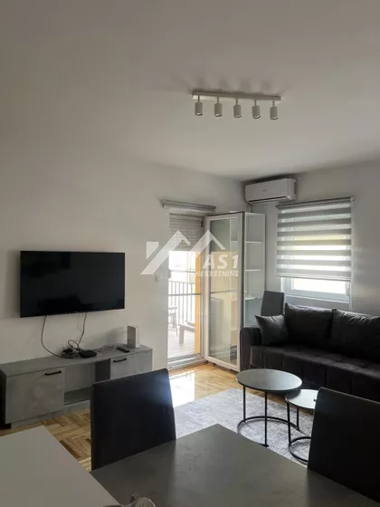 Bogdana Popovića | 4zida.rs