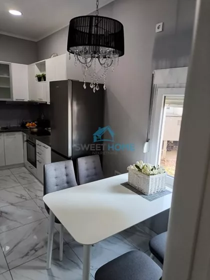 Vojvode Vlahović | 4zida.rs