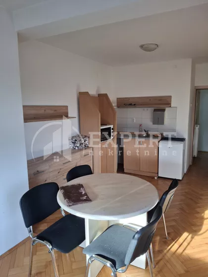 Stojana Andrića | 4zida.rs