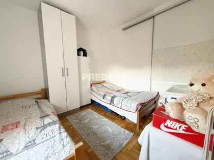 Vojvode Vlahovića | 4zida.rs