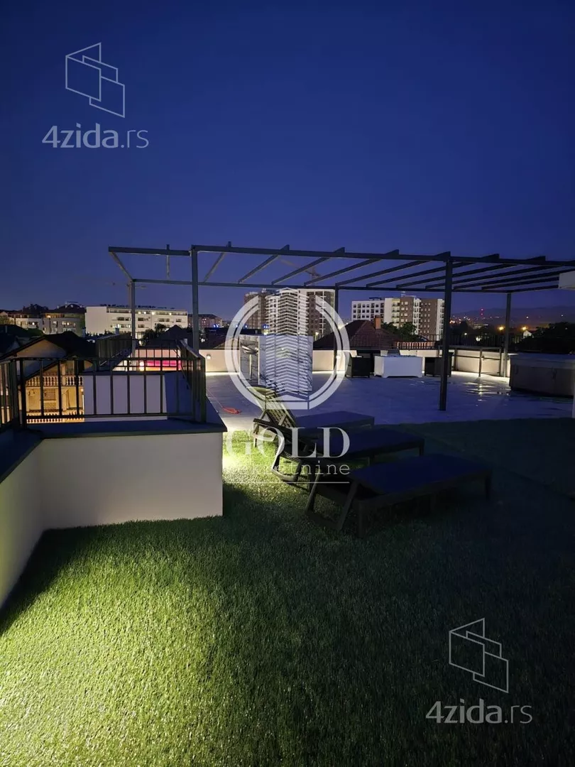 Troiposoban stan | 4zida