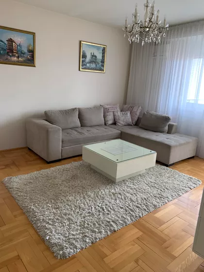 Romanijska | 4zida.rs