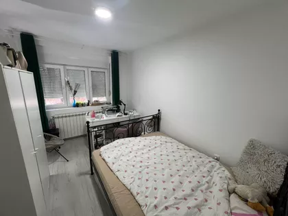 Šumadijski Trg | 4zida.rs