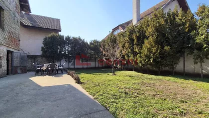 Mali Bajmok | 4zida.rs