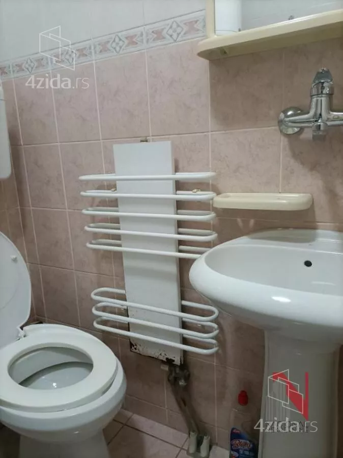 Garsonjera | 4zida