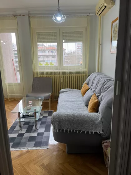 Gradske lokacije | 4zida.rs