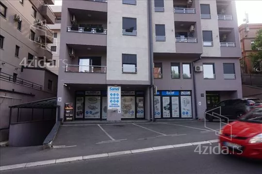 Garaža | 4zida