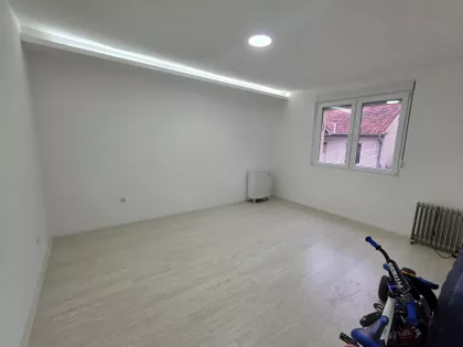 Gradske lokacije | 4zida.rs