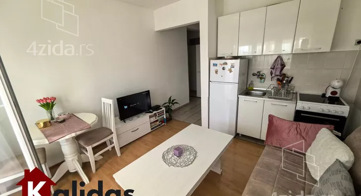 Garsonjera | 4zida