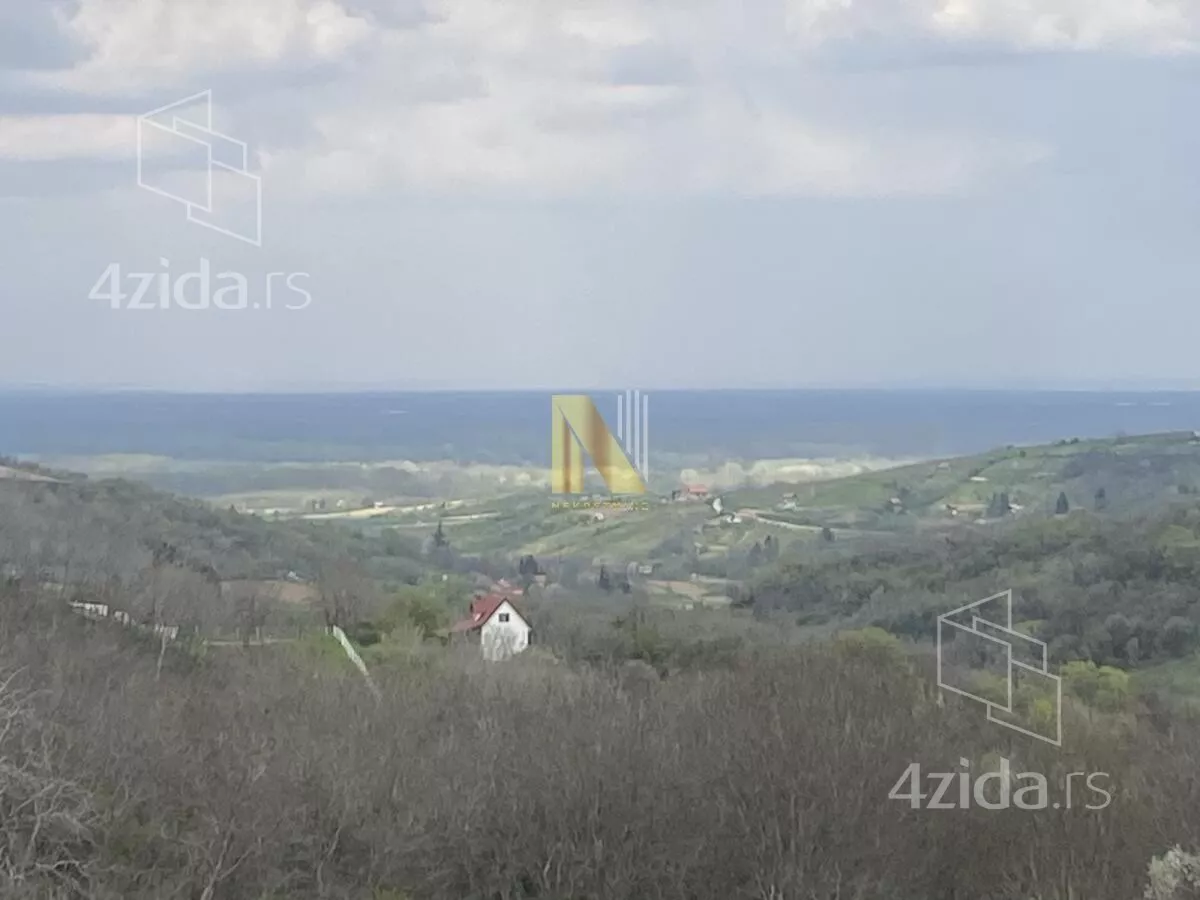 Plac | 4zida