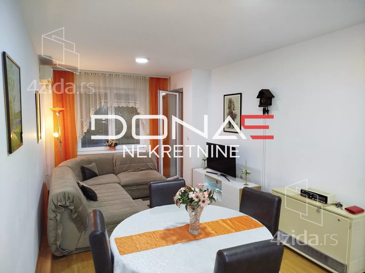 Jednoiposoban stan | 4zida